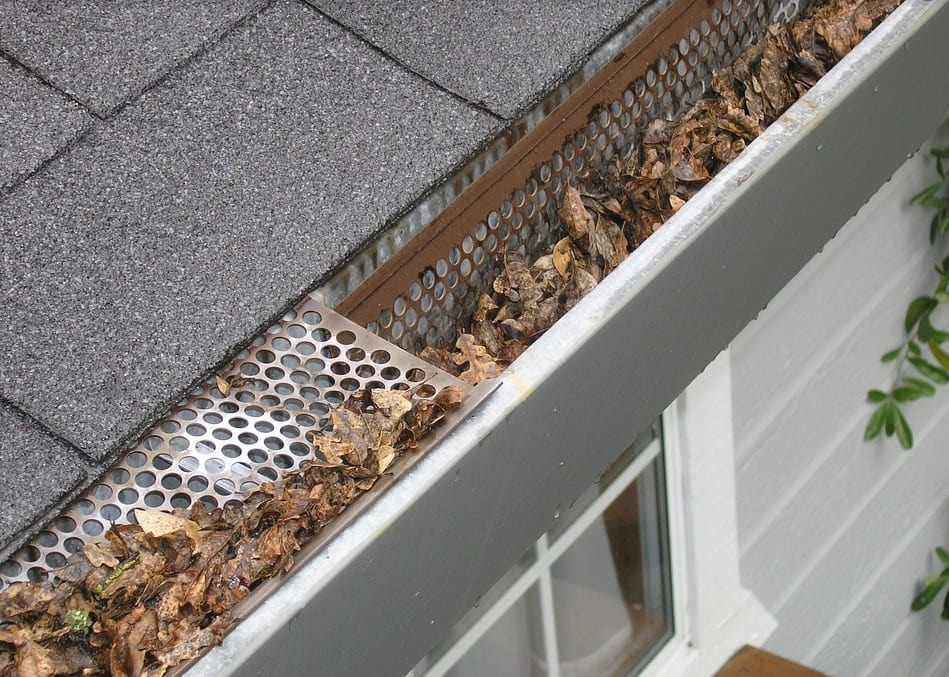 gutter guards vs gutter cleaning
